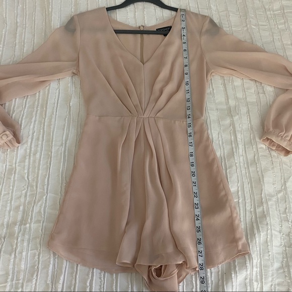 TOPSHOP Long Sleeve Blush Pink Romper Size 4 - Picture 8 of 9